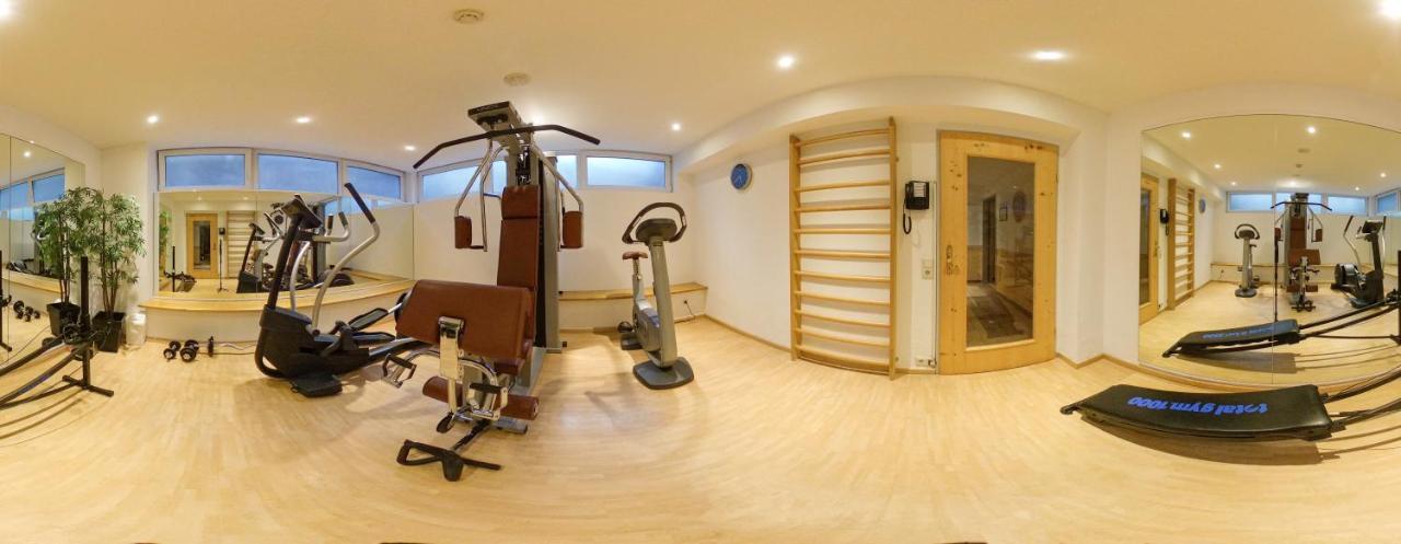 Hotel Central Seefeld in Tirol Eksteriør billede